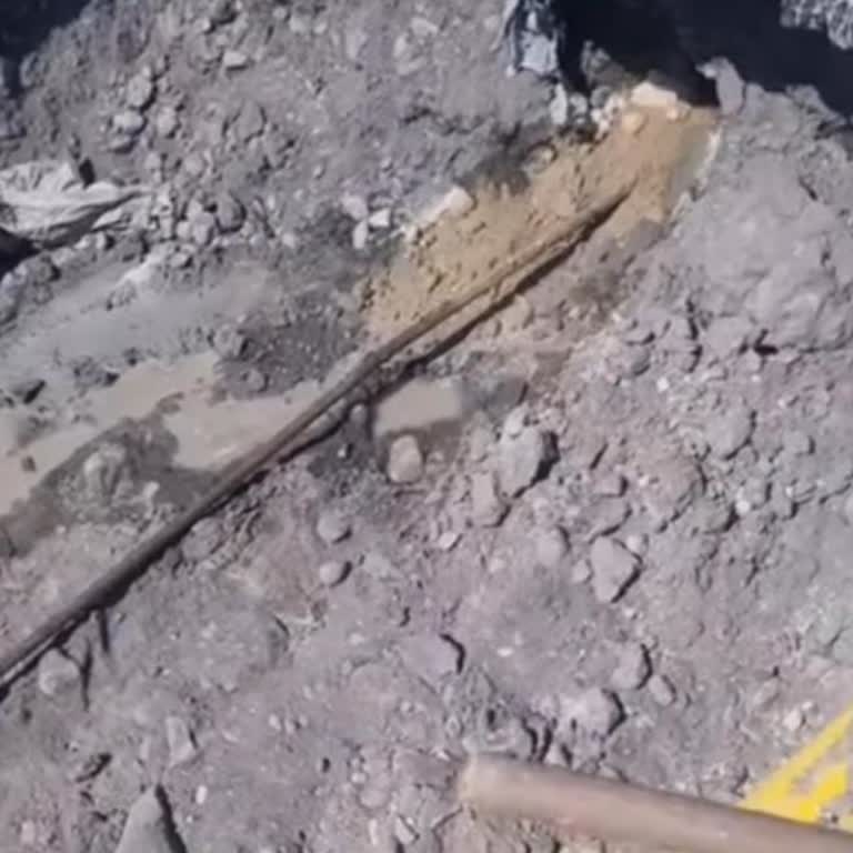 İki Gündür Onarılmayan Kırık Su Borusu Mağduriyeti