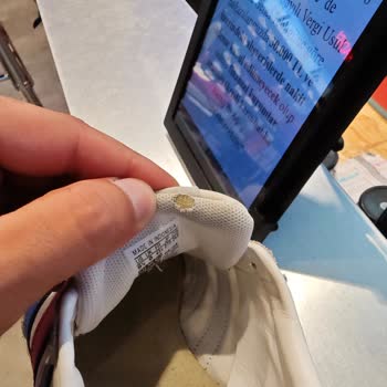 3 Ayda Açılan Adidas Ayakkabı İçin Değişim Talebim Reddedildi