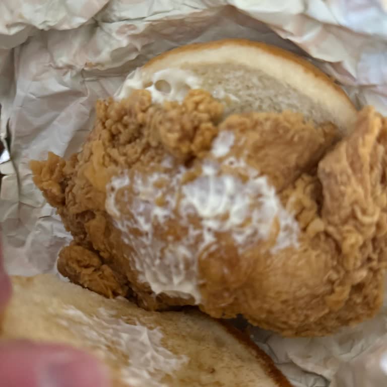 Popeyes Tekirdağ Şubesi'nde Sürekli Eksik Ve Soğuk Ürün Sorunu