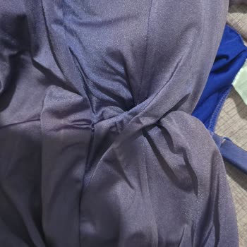 DeFacto'dan Aldığım Mayo İlk Kullanımda Renk Attı Ve Deforme Oldu