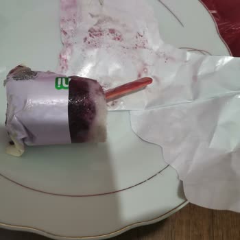 Eksik Gelen Dondurma Ve Yetersiz Müşteri Hizmeti Mağduriyeti