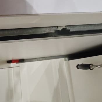 Çekmece Raylarındaki Kırık Klipsler Kullanımı Zorlaştırıyor, Yedek Parça Talebim Var