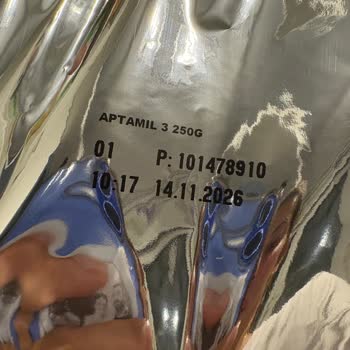 Aptamil Devam Sütü Bebeğimi Hastanelik Etti: Yoğun Koku Ve Sağlık Sorunları