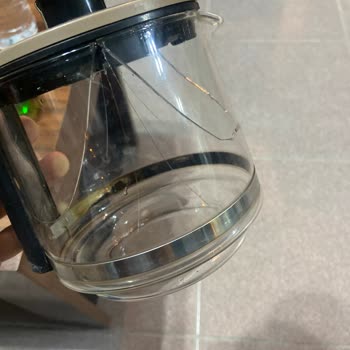 Aldığım Çay Makinesi İlk Kullanımda Çatladı, Fişim Olmadığı İçin Mağdurum