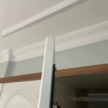 Satın Aldığım Gardırop Ve Komodinler Hasarlı, 3 Aydır Çözüm Sunulmuyor