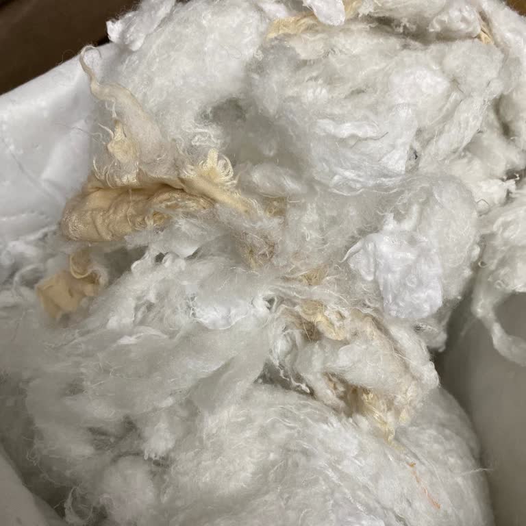 Lova Yatak Ve Yastıkta Kalite Sorunları Garanti Süresinde İlgisizlik Yaşadık