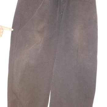 Yeni Alınan Eşofmanda Boya Akması Ve Lekelenme Sorunu