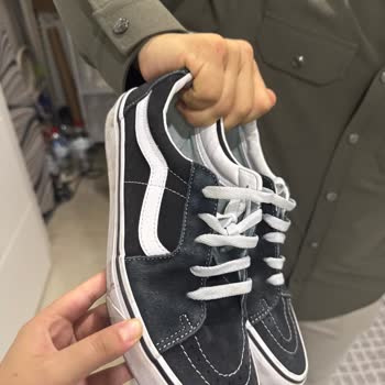 Üç Kullanımda Renk Değişimi: Vans Ayakkabım Hayal Kırıklığına Uğrattı
