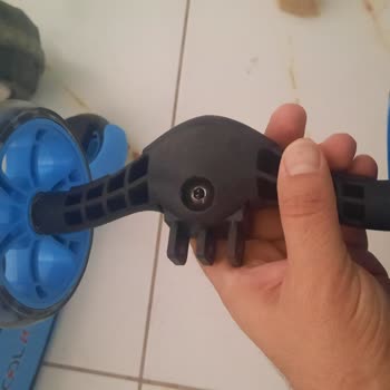 Cool Wheels Katlanır Scooter Hemen Kırıldı, Yedek Parça Uyumsuz Çıktı