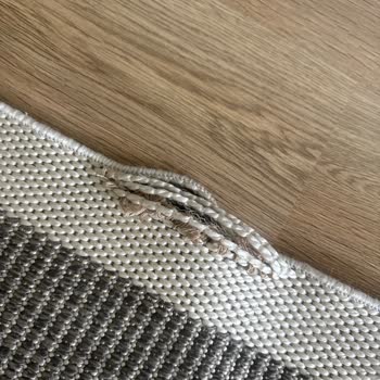 Makinede Yıkanabilir Halı İlk Yıkamada Hasar Gördü