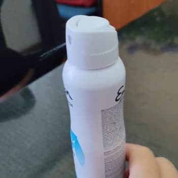 Yeni Kapaklı Emotion Deodorantlar Sızdırıyor Ve Hızla Bitiyor