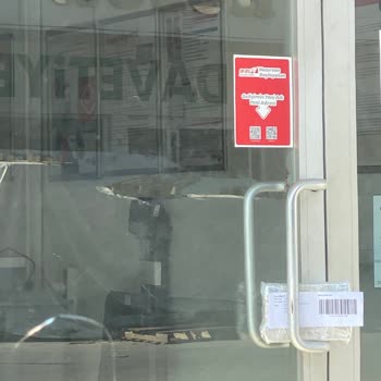 Kargo Şubesinde Hizmet Sorunu ve Müşteri Mağduriyeti Hakkında Şikayet