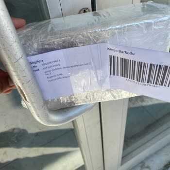 Kargo Şubesinde Hizmet Sorunu ve Müşteri Mağduriyeti Hakkında Şikayet