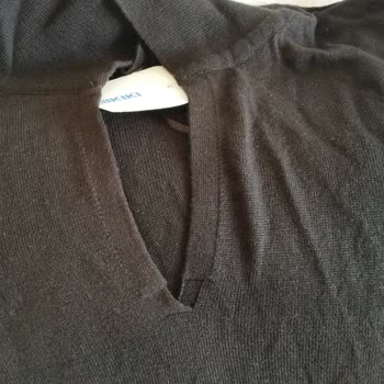 LCW Online Alışverişimde Defolu Kazak Ve Çözülmeyen Müşteri Hizmetleri Sorunu