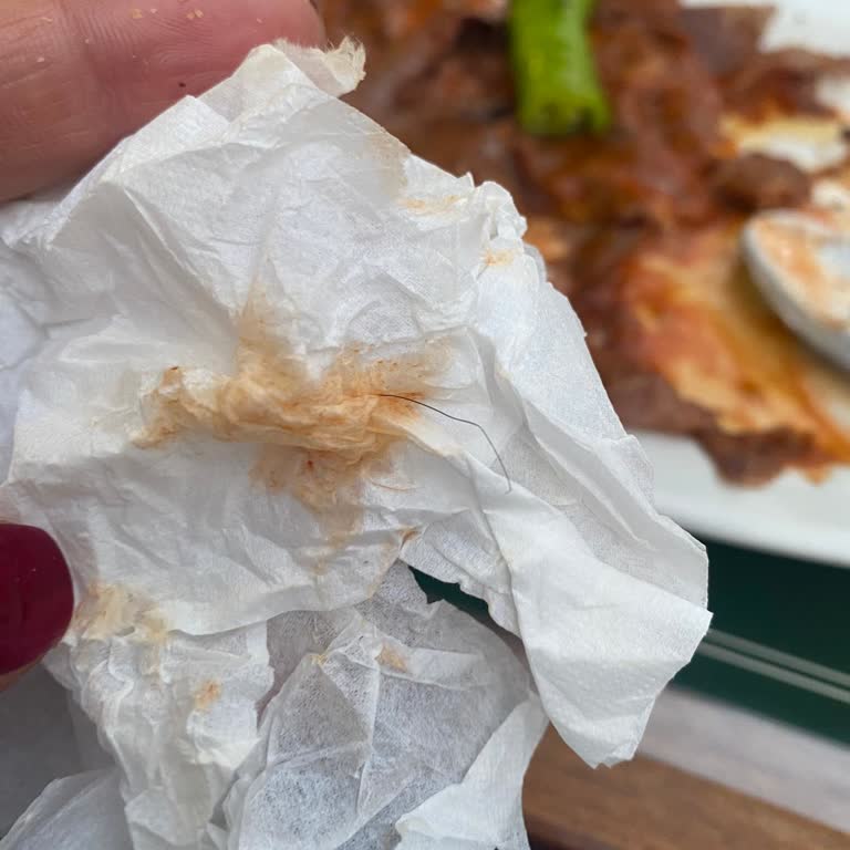 Afium Şubesinde Servis Gecikmesi ve Hijyen Sorunları Hakkında Şikayet