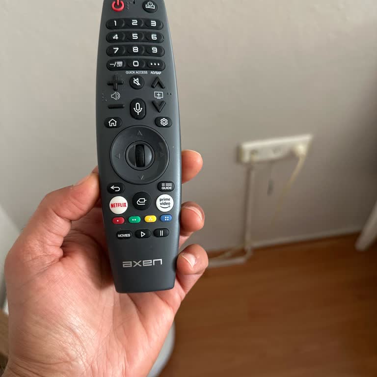 Satın Aldığım Axen TV Kumandasının Açma-Kapama Tuşu İlk Günden Bozuk, Garanti Kapsamında Değişim Sağlanmıyor