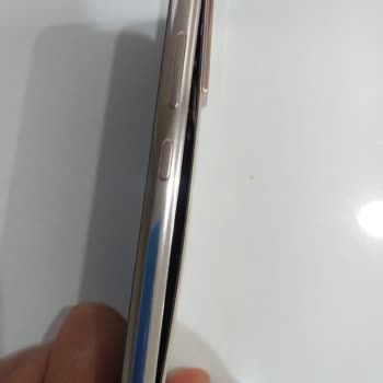 Samsung Galaxy S22'de Aşırı Isınma Ve Batarya Şişmesi Sorunu İçin Çözüm Bulunamadı