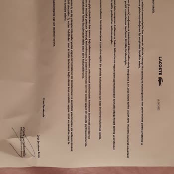 İlk Kullanımda Ağrı Yapan Sneaker Ve Sonuçsuz İnceleme Süreci