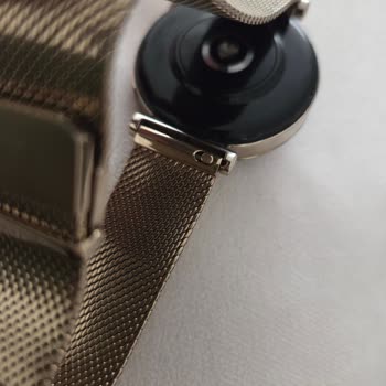 Garanti Kapsamında Olmasına Rağmen Saat Kordonu Değişimi Yapılmadı