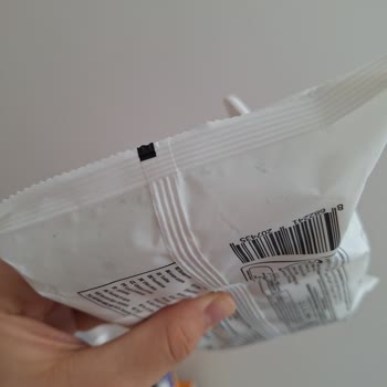 Küflü Islak Mendil Şoku: Para İadesi Ve Özür Bekliyorum