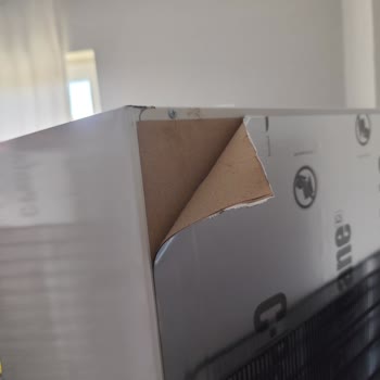 Yeni Derin Dondurucuda Süregelen Kusurlar Ve İlgisizlik