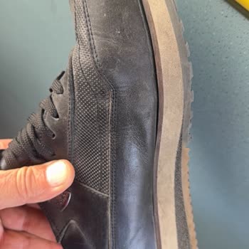 Greyder Ayakkabıda Kısa Sürede Açılma Ve Değişim Talebi