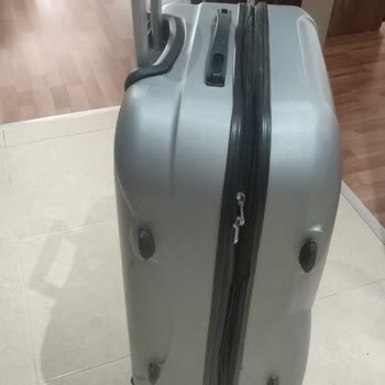 Ajet Uçuş Sonrası Bavulumda Oluşan Hasar Ve Çözüm Eksikliği