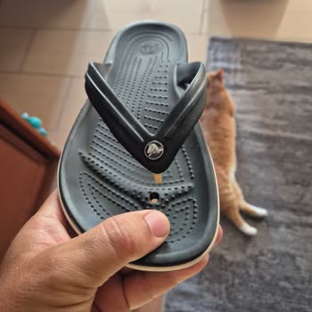 Crocs Terliğim Kısa Sürede Bozuldu, Müşteri Hizmetlerinden Çözüm Alamadım