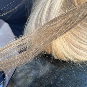 Umut Taş Kuaför Saloon/Adana Gerçek Diye Aldığım Saça Sentetik Saç Karıştırılmış