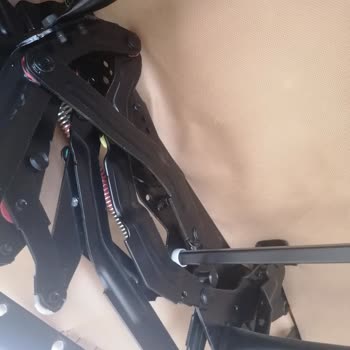 Garanti Kapsamındaki Koltuğum Tamirle Geri Geldi Muhatap Bulamıyorum