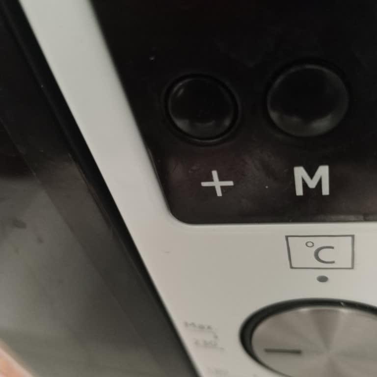 Simfer Midi Fırında Dijital Tuş Sorunu Nedeniyle Kullanamama