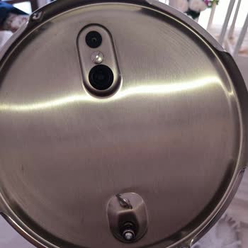 İlk Kullanımda Paslanan Düdüklü Tencere İçin Çözüm Bulunmuyor