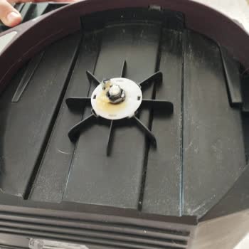 İki Aylık Süpürgenin Tekerlek Sorunu Ve Garanti Mağduriyeti