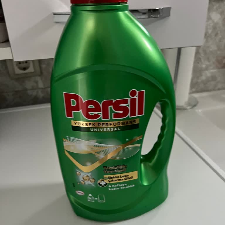 Persil Gel riecht ungewohnt und wirkt minderwertig
