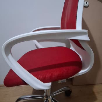 İstikbal Sandalye Kırıldı Parça Yok Çözüm Sunulmadı Mağduriyet Yaşıyorum