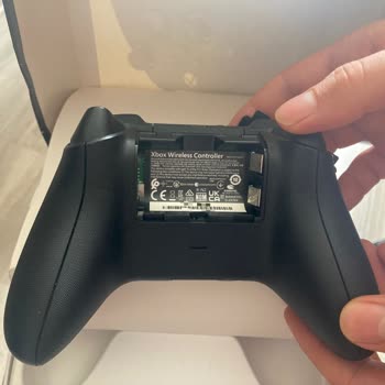 Garantiye Gönderilen Xbox Kontrolcüm Orijinal Olmadığı Gerekçesiyle Servis Dışı Bırakıldı