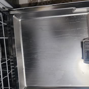 Sıfır Alınan Bosch Bulaşık Makinesinde Sürekli Su Lekesi Sorunu