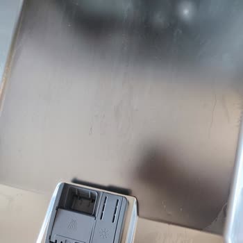 Sıfır Alınan Bosch Bulaşık Makinesinde Sürekli Su Lekesi Sorunu