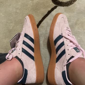 Sneaks Up İki Kez Giyilen Ayakkabıda Hızlı Renk Solması Ve Değişim Talebimin Reddi