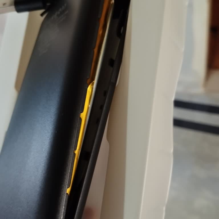 Hasarlı Powerbank Teslimatı Ve Çözülmeyen İade Talebi