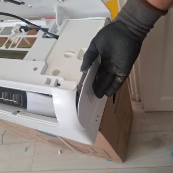 Kırık Gelen Klima İçin Para İadem Yapılmıyor, Mağdur Edildim