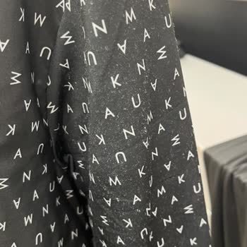 Manuka Hasarlı Ürün Ve İlgisiz Mağaza Personeli