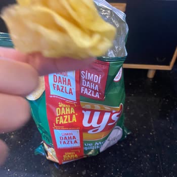Lays Yoğurtlu Cipsler Yapışık Ve Kötü Görünümlü Çıktı