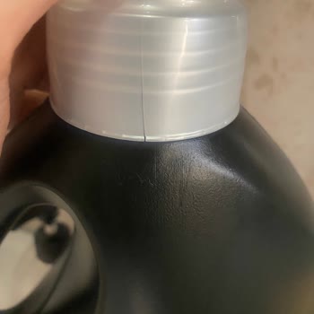 Siparişimde İki Deterjan Dökülmüş Biri İçin İade Yapılmıyor