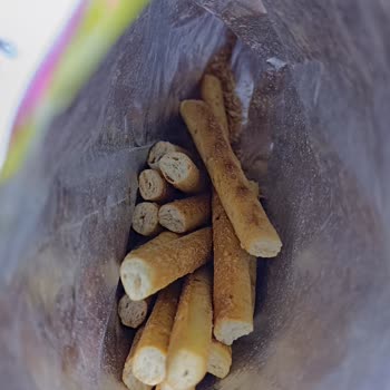 Eti Susamlı Çubukta Susam Yok, Lezzet Ve Tuz Oranı Da Yetersiz