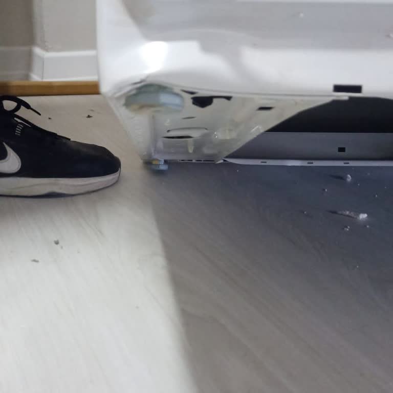 Sürekli Yönlendirme İle Mağduriyet: Ezilmiş Çamaşır Makinem Değiştirilmiyor