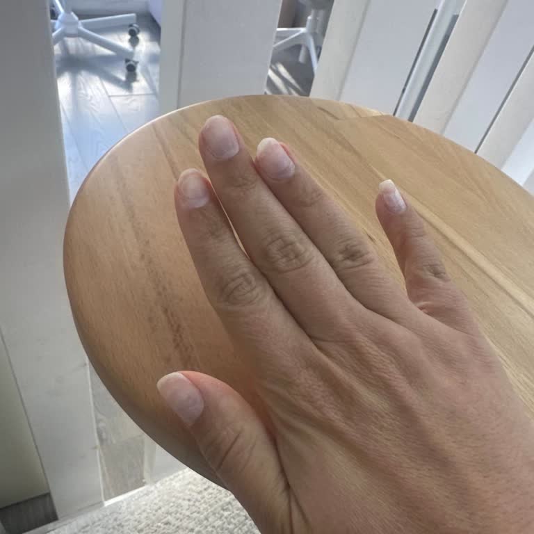 The Nail Street Mağdur Etti