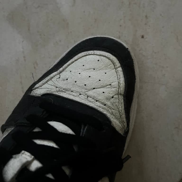 Ayakkabı Onarımında Eksiklikler Ve Ücret İadesi Talebi