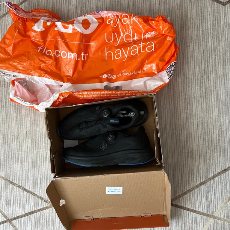 FLO'dan Eksik Gönderim Ve Çözülmeyen Müşteri Hizmetleri Sorunu