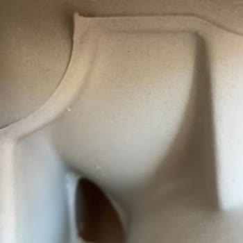 Sıfır Alınan Klozet Lekeli Ve Çatlak Çıktı İade Süreci Mağduriyet Yaşattı